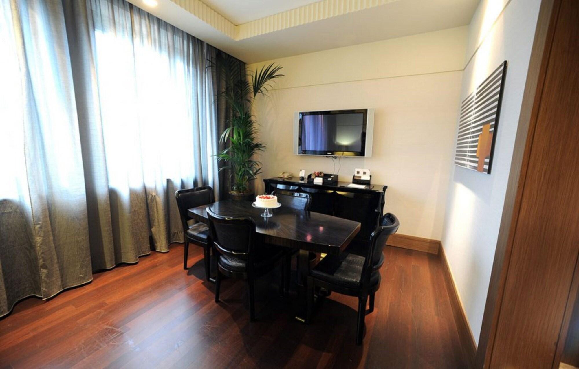 Allegroitalia Golden Palace Turin Exterior photo